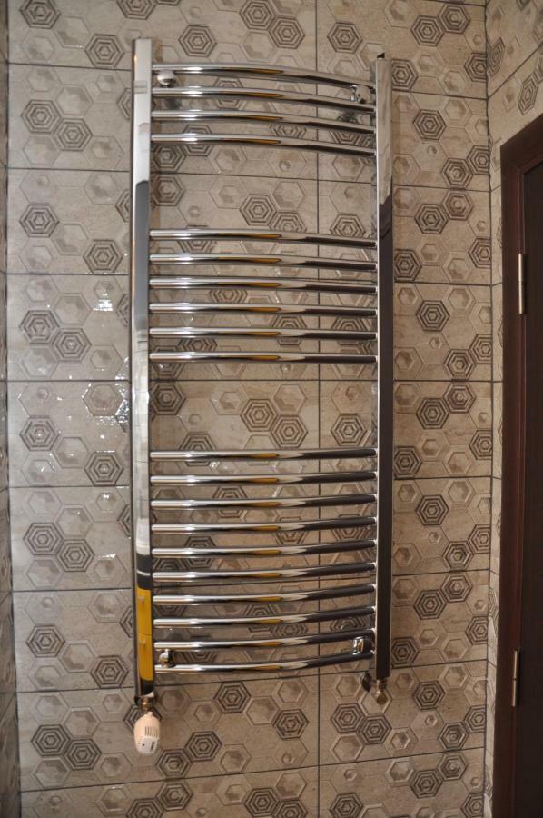 Lux Apartman Cacak Bagian luar foto